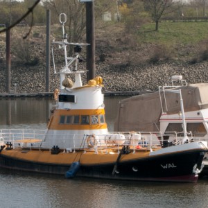 Wal (MRB/VK Bremen III) in Finkenwerder, 2013.