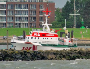 SRK Hermann Helms an seinem Liegeplatz in Cuxhaven, 2010.