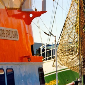SRK Georg Breusing am Werftkai in Bremerhaven, 1988.