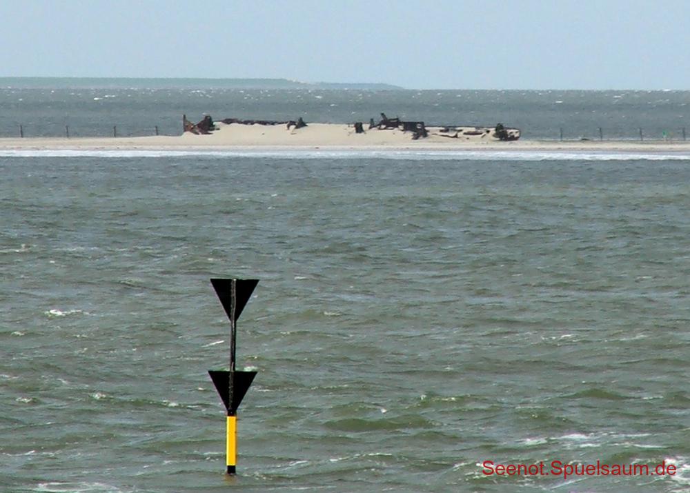Muschelsaugerwrack auf Norderney 2005